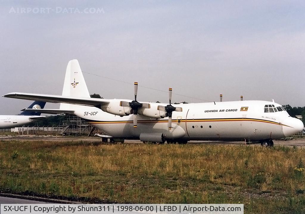 5X-UCF, 1975 Lockheed L-100-30 Hercules (L-382G) C/N 382-4610, Parked or stored at the Sogerma ramp in full new c/s...