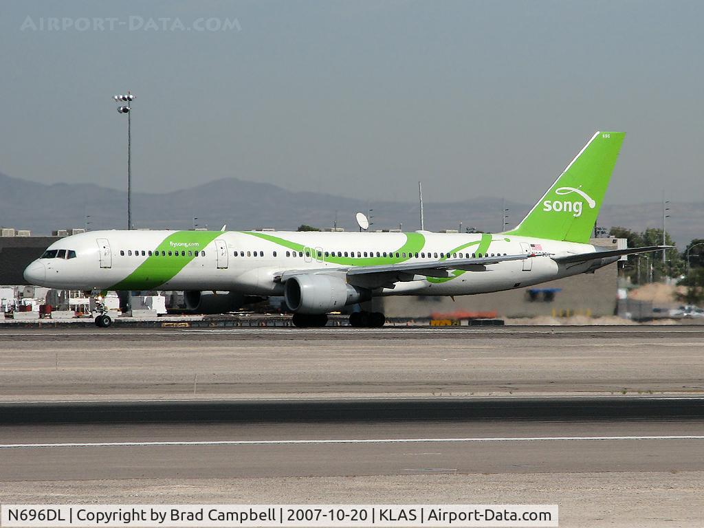N696DL, 1999 Boeing 757-232 C/N 29728, Song / 1999 Boeing 757-232