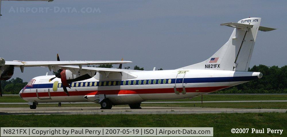 N821FX, 1991 ATR 72-202 C/N 253, In for some work