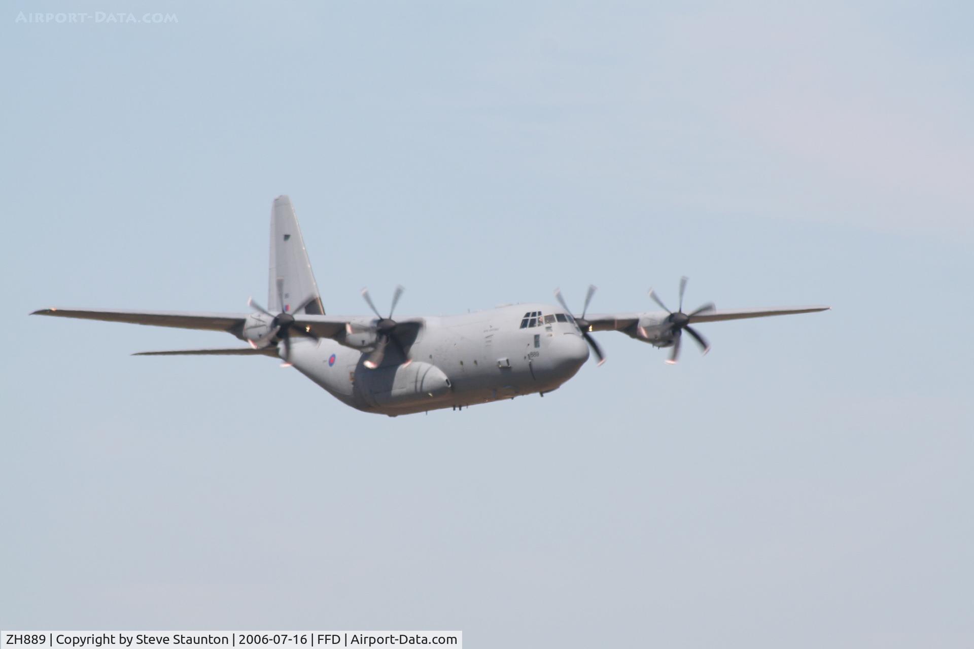 ZH889, 2000 Lockheed Martin C-130J Hercules C.5 C/N 382-5500, Royal International Air Tattoo 2006