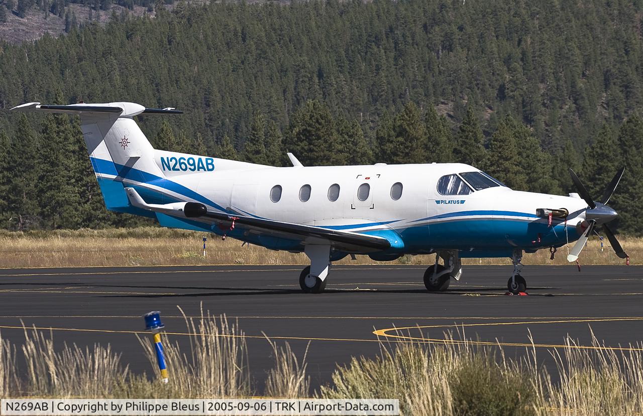 N269AB, 1999 Pilatus PC-12/45 C/N 297, Only waiting for a pilot...