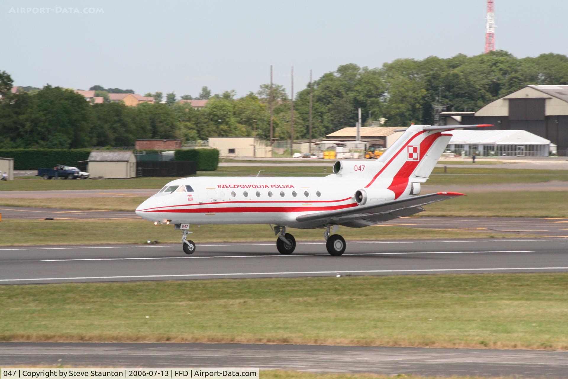 047, 1980 Yakovlev Yak-40 C/N 9021560, Royal International Air Tattoo 2006