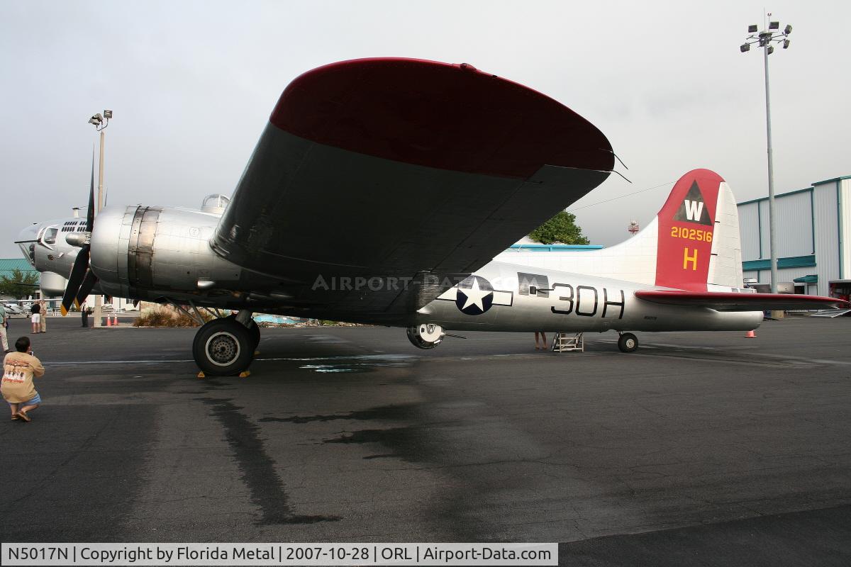 N5017N, 1944 Lockheed/Vega (Boeing) B-17G-105-VE Flying Fortress C/N 8649, Aluminum Overcast