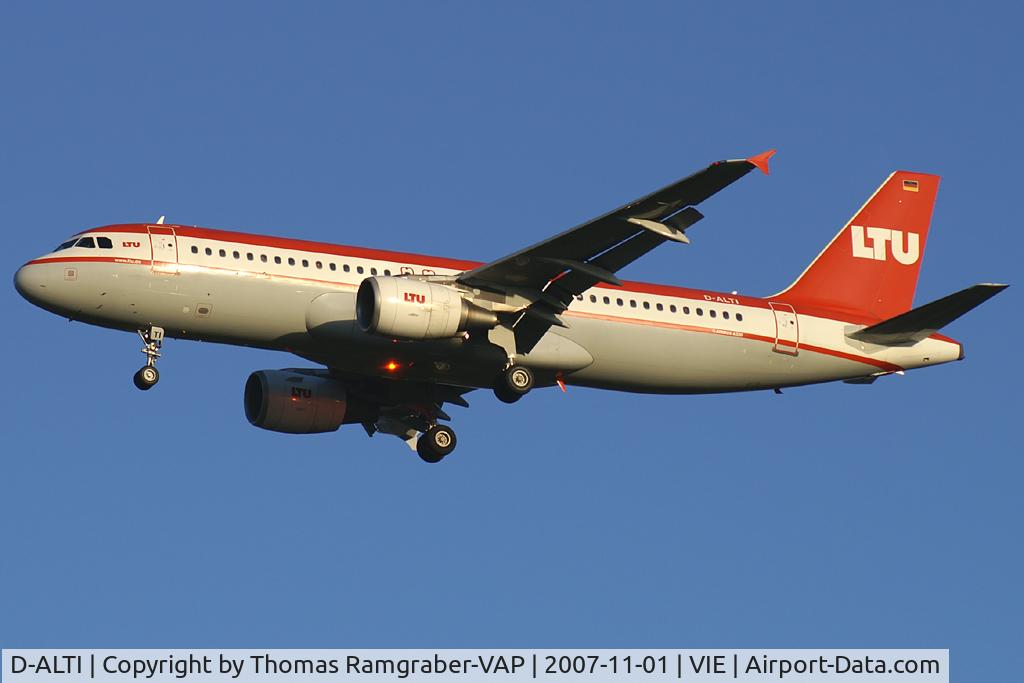 D-ALTI, 2002 Airbus A320-214 C/N 1806, LTU International Airways Airbus A320