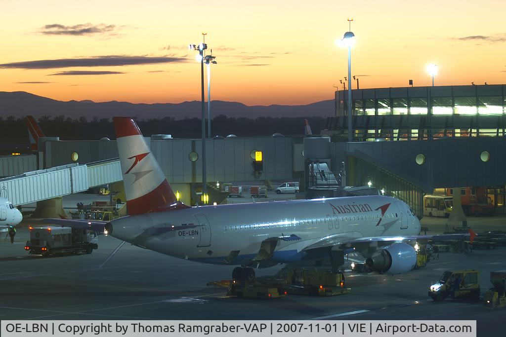 OE-LBN, 1997 Airbus A320-214 C/N 768, Austrian Airlines Airbus A320