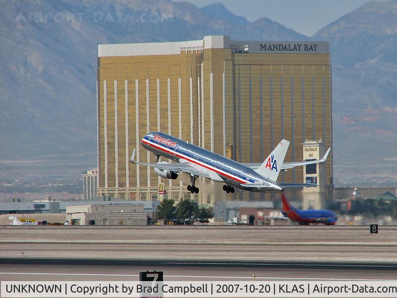 UNKNOWN, Airliners Various C/N Unknown, American Airlines / Against Mandalay Bay - which always seems to be crooked!