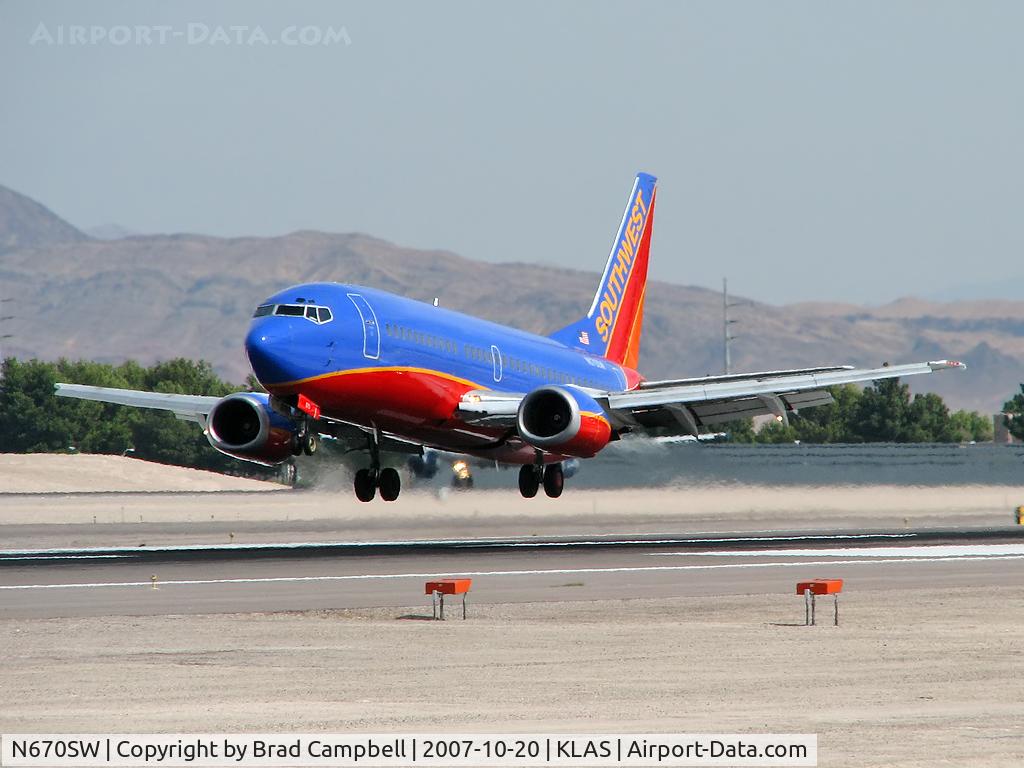 N670SW, 1988 Boeing 737-3G7 C/N 23784, Southwest Airlines / 1988 Boeing 737-3G7
