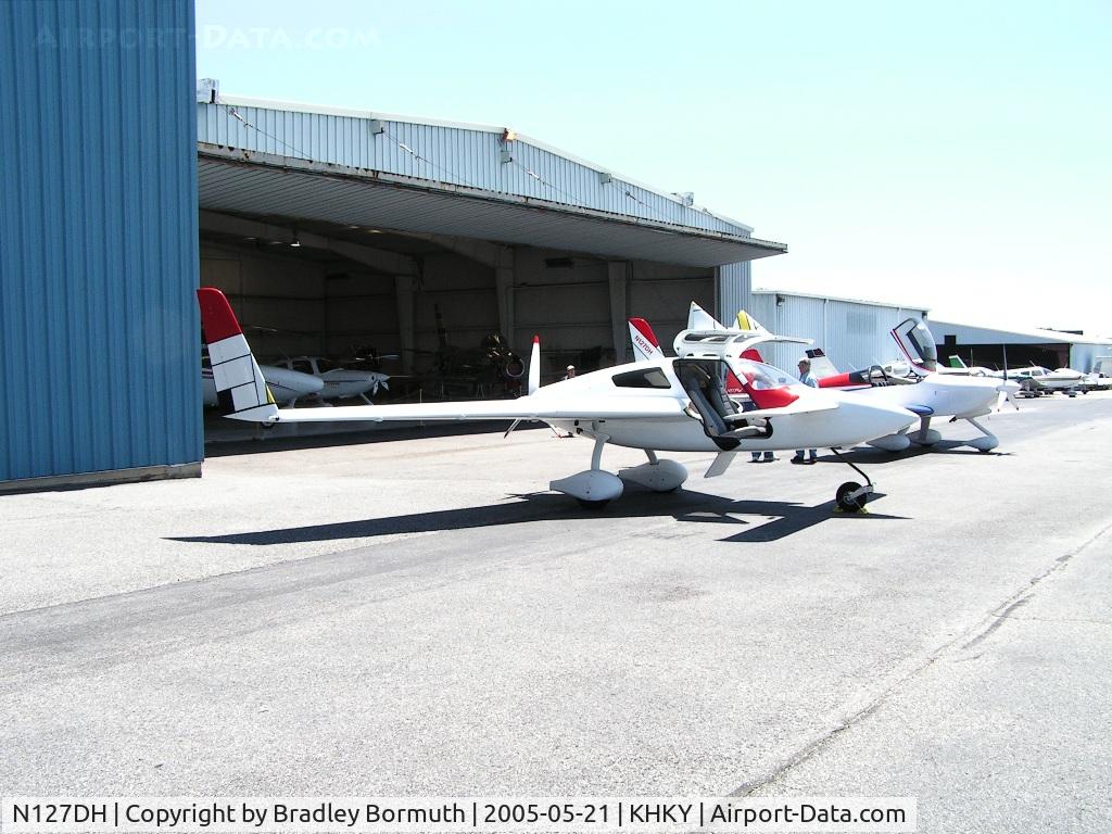 N127DH, 1995 Velocity Velocity 173 FG C/N DMO291, Taken at the EAA Chapter 731 Spring Fly-In.
