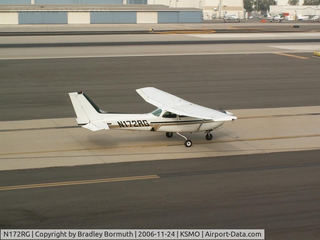 N172RG, 1979 Cessna 172RG Cutlass RG C/N 172RG0083, Taken on a trip to the LA area