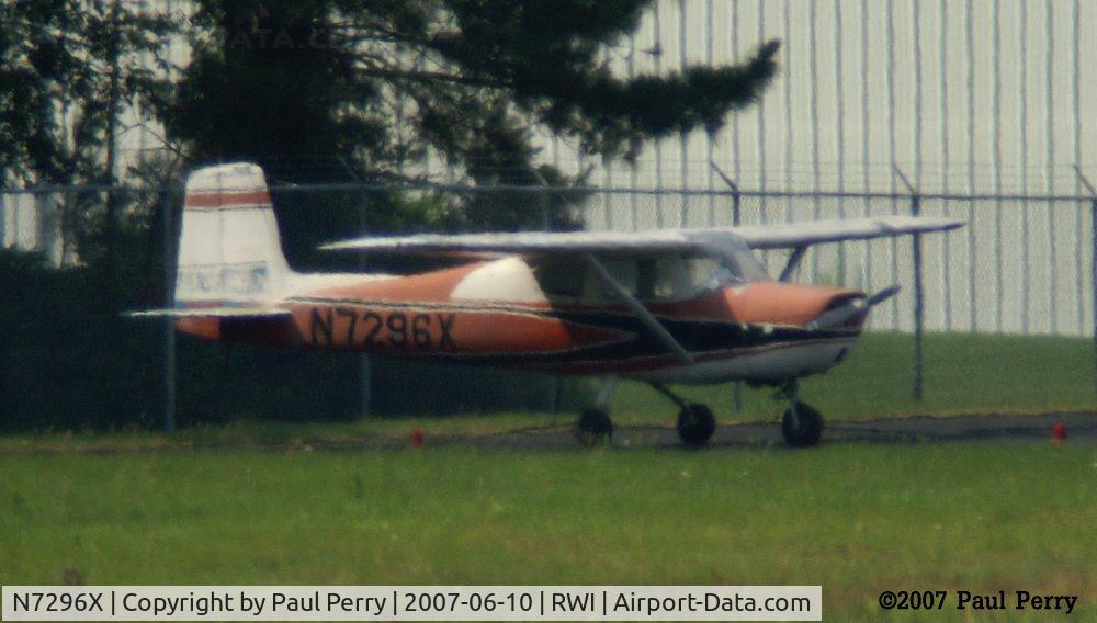 N7296X, 1961 Cessna 150B C/N 15059396, A little worn looking, but when you've been flying this long...