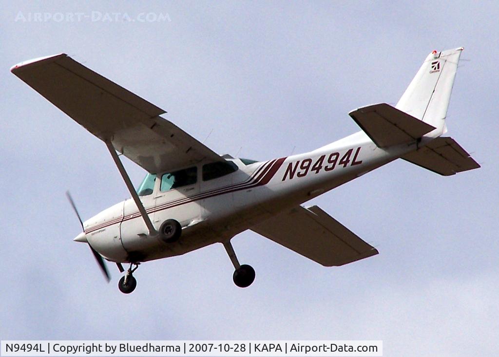 N9494L, 1986 Cessna 172P C/N 17276564, Approach to 17L