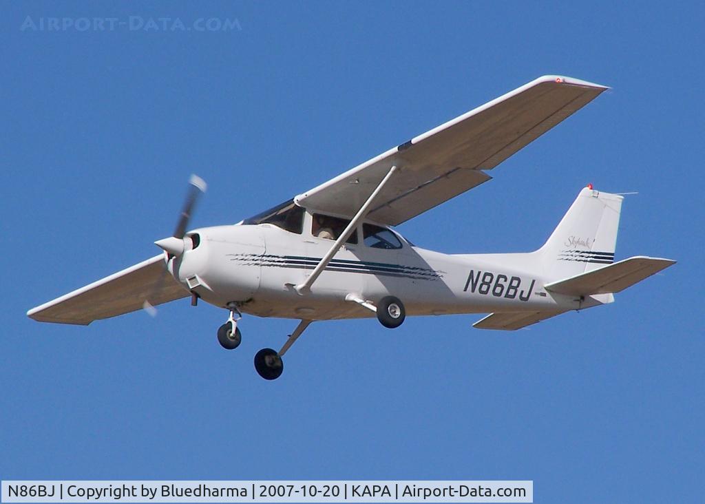 N86BJ, 1997 Cessna 172R C/N 17280238, Approach to 17L
