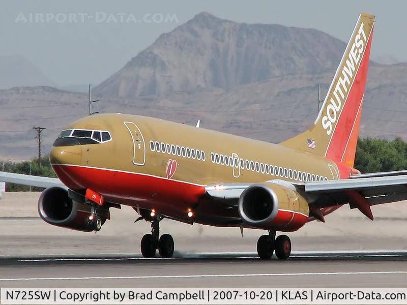 N725SW, 1999 Boeing 737-7H4 C/N 27857, Southwest Airlines / 1999 Boeing 737-7H4