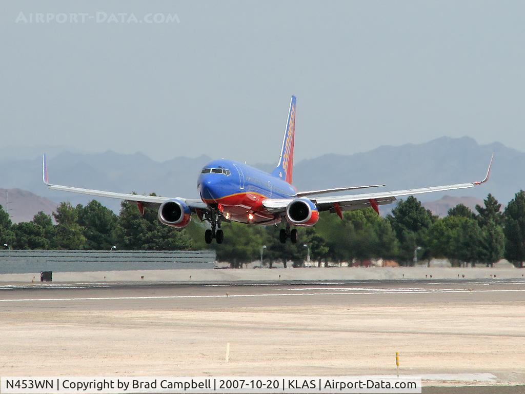 N453WN, 2004 Boeing 737-7H4 C/N 29847, Southwest Airlines / 2004 Boeing 737-7H4