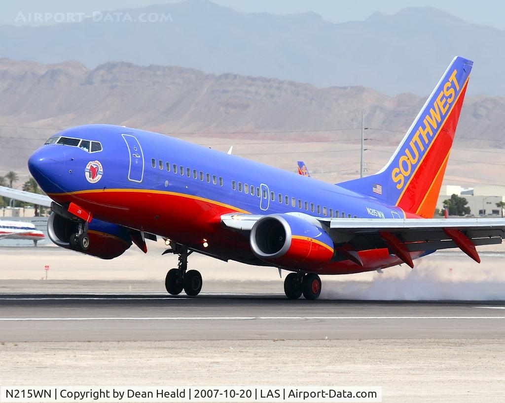 N215WN, 2005 Boeing 737-7H4 C/N 32487, Southwest Airlines 