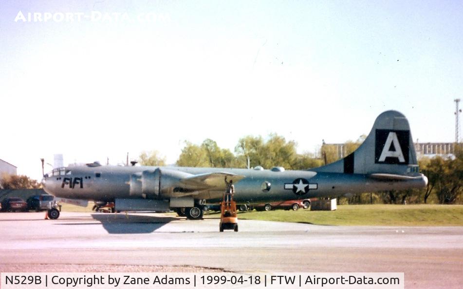 N529B, 1944 Boeing B-29A-60-BN Superfortress C/N 11547, FiFi at Meacham for prop and radio work