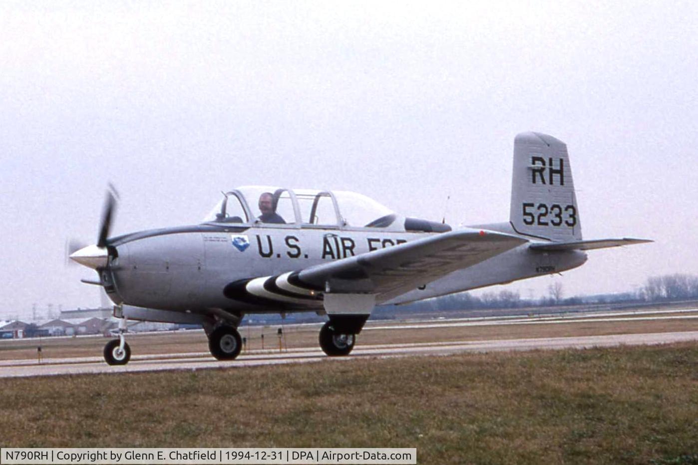 N790RH, 1955 Beech T-34A Mentor Mentor C/N G-790, T-34A 55-0233 coming to pick me up for a ride.