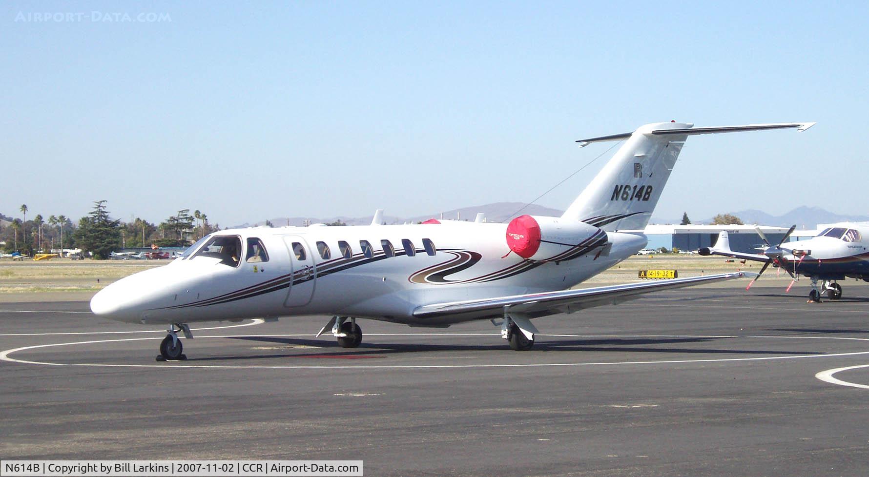 N614B, 2005 Cessna 525B C/N 525B0017, Visitor from Ohio.