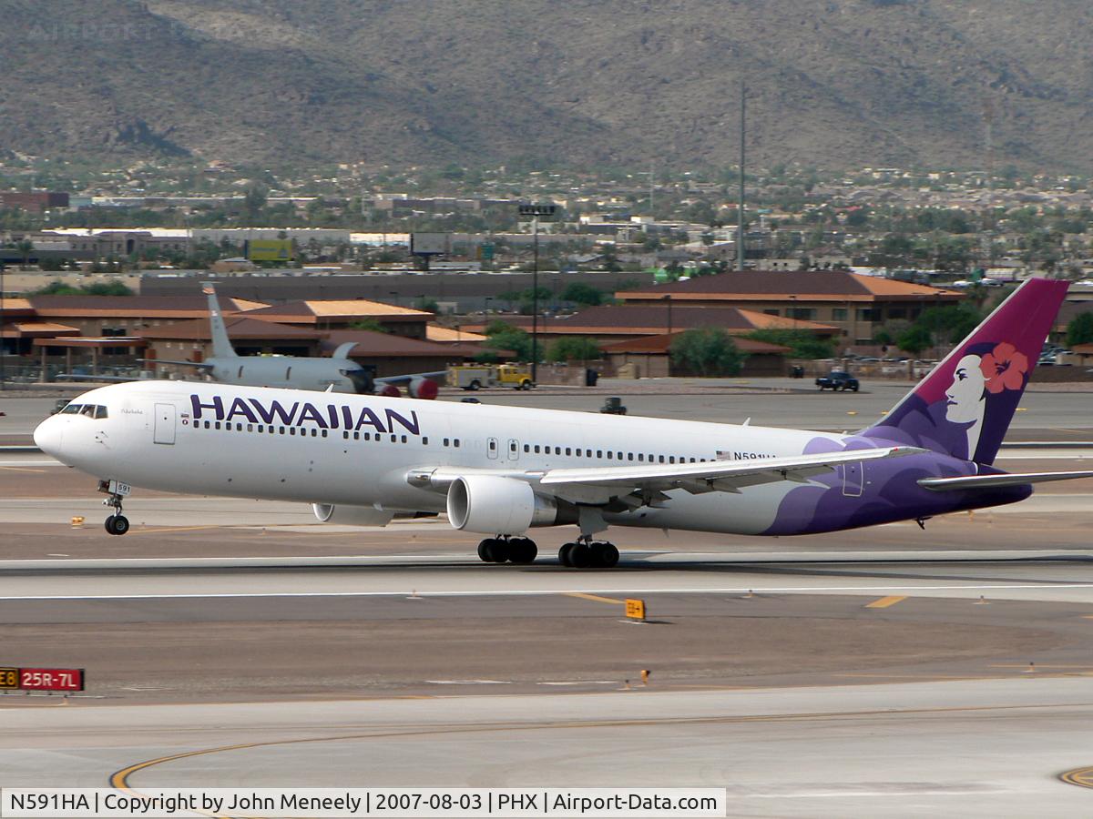N591HA, 2003 Boeing 767-33A C/N 33423, Departing for HNL