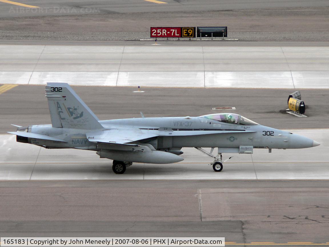 165183, McDonnell Douglas F/A-18C Hornet C/N 1309, Coded AC-302 with VFA-37, taxiing to Cutter.