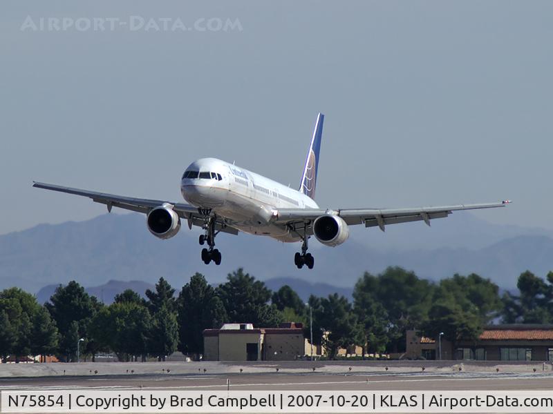 N75854, 2002 Boeing 757-324 C/N 32813, Continental Airlines / 2002 Boeing 757-324