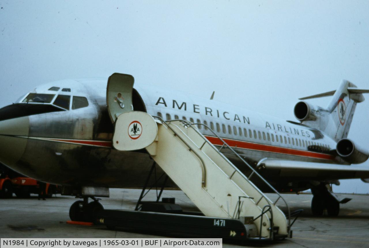 N1984, 1964 Boeing 727-23 C/N 18440, first one at buf airport, big thing!