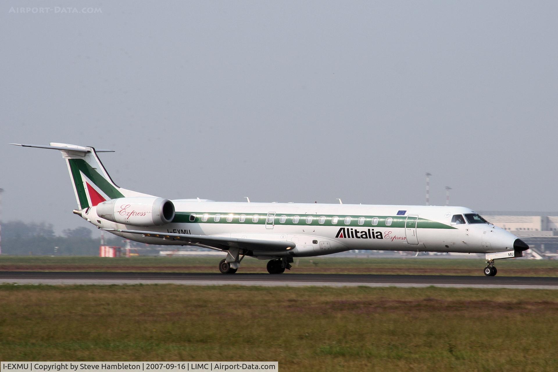 I-EXMU, 2000 Embraer ERJ-145LR (EMB-145LR) C/N 145316, Alitalia Express Embraer 145 landing at Milan Malpensa