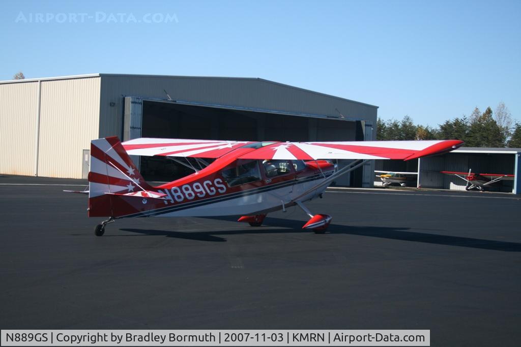 N889GS, 2000 American Champion 8KCAB Decathlon C/N 853-99, Great day to take pictures.