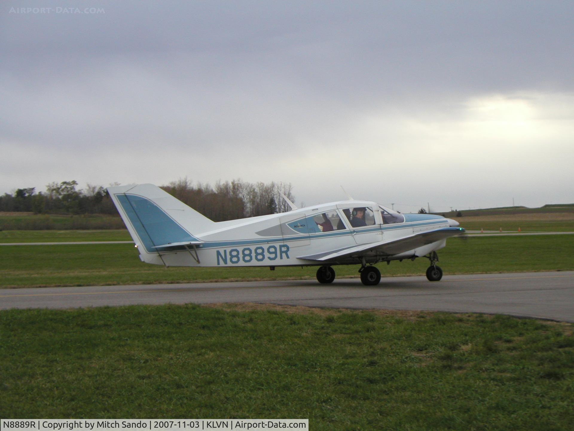 N8889R, 1965 Downer Bellanca 14-19-3A C/N 4251, Taxiing to Runway 12.