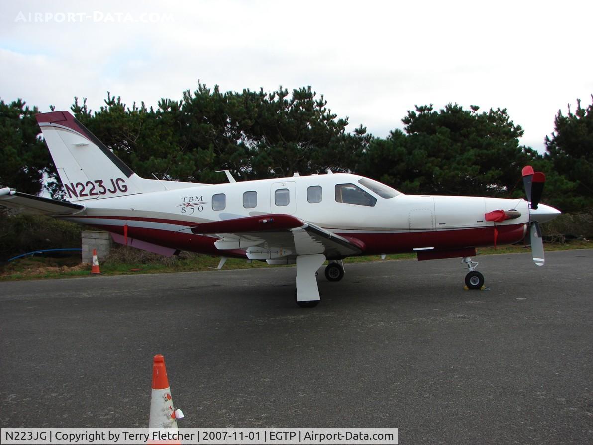 N223JG, 2007 Socata TBM-700 C/N 406, Socata TBM850 c/n 407 - property of the Airfield owner