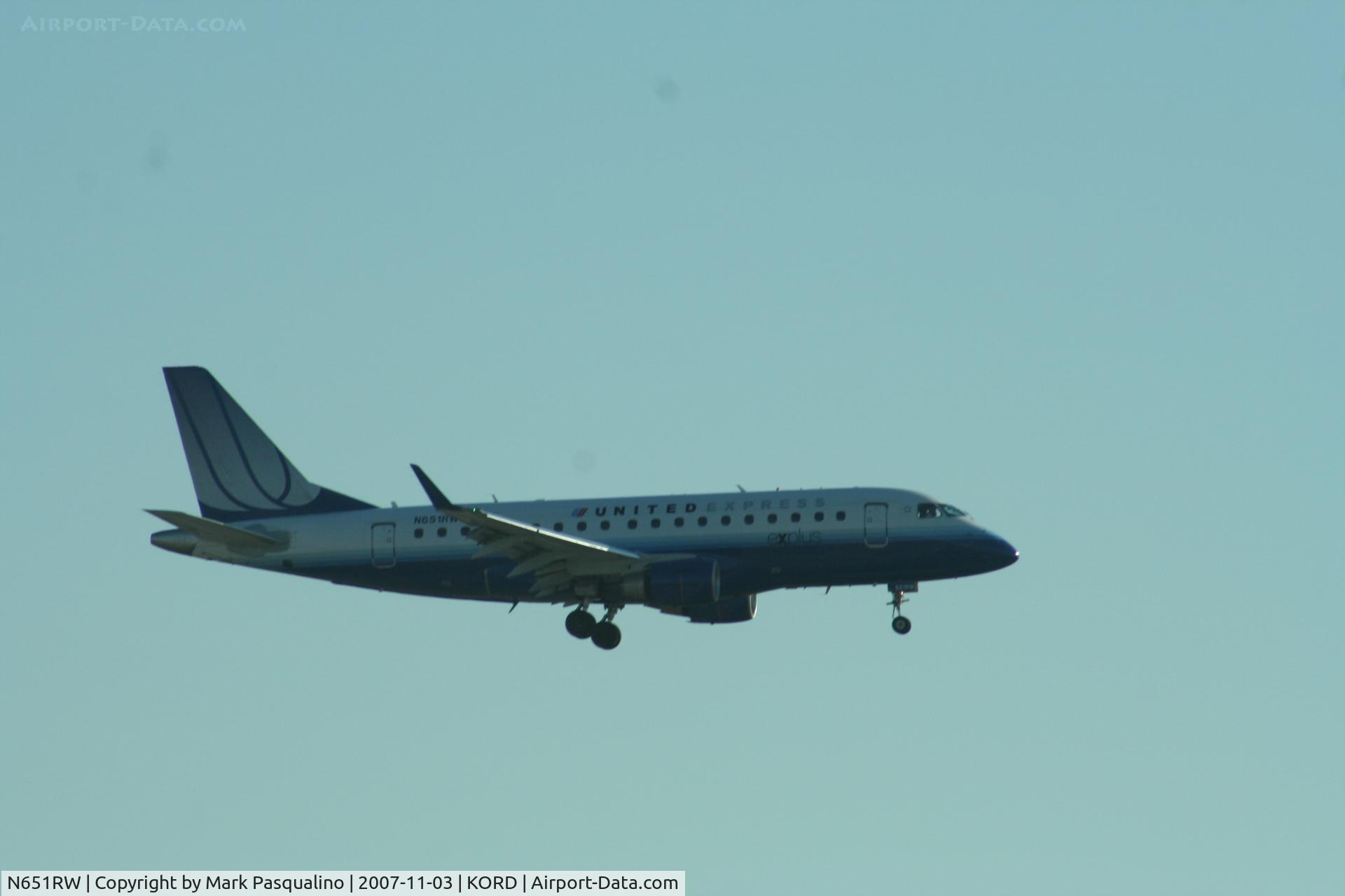 N651RW, 2005 Embraer 170SE (ERJ-170-100SE) C/N 17000072, ERJ 170-100
