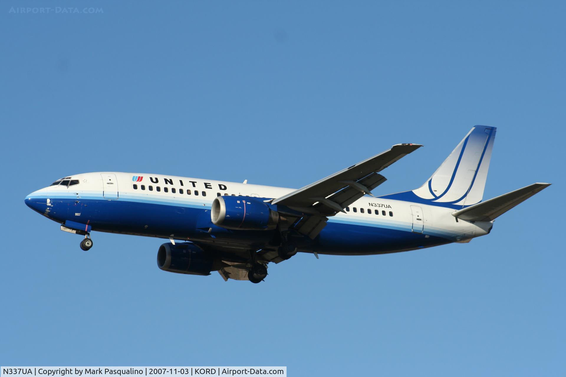 N337UA, 1988 Boeing 737-322 C/N 24241, Boeing 737-300