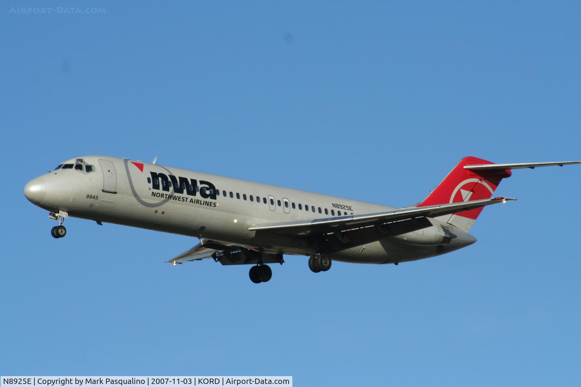 N8925E, 1967 Douglas DC-9-31 C/N 45840, DC-9-31