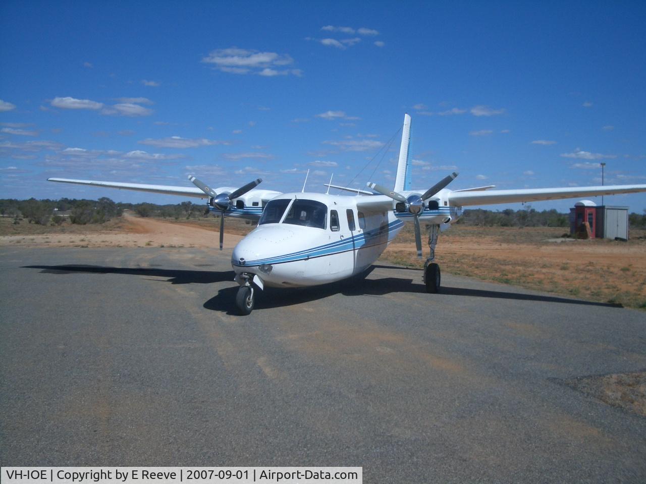 VH-IOE, 1960 Aero Commander 500-A C/N 500A-985-34, Colemill 500A