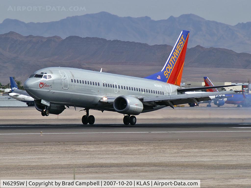 N629SW, 1996 Boeing 737-3H4 C/N 27704, Southwest Airlines - 'Silver One' / 1996 Boeing 737-3H4