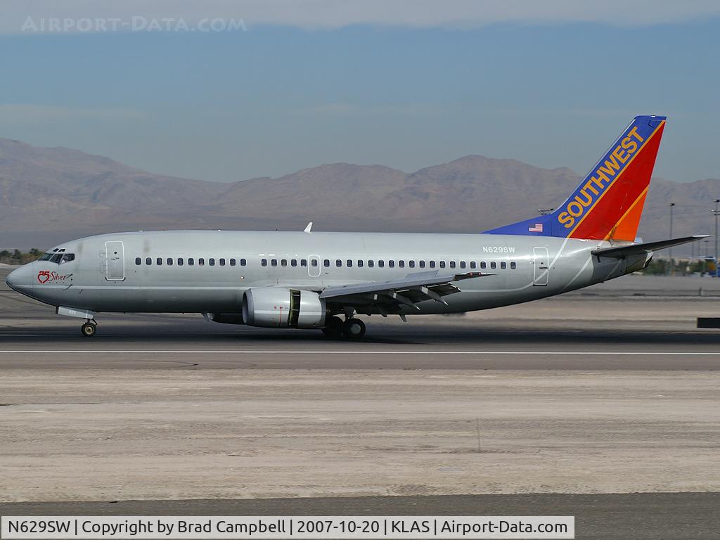 N629SW, 1996 Boeing 737-3H4 C/N 27704, Southwest Airlines - 'Silver One' / 1996 Boeing 737-3H4