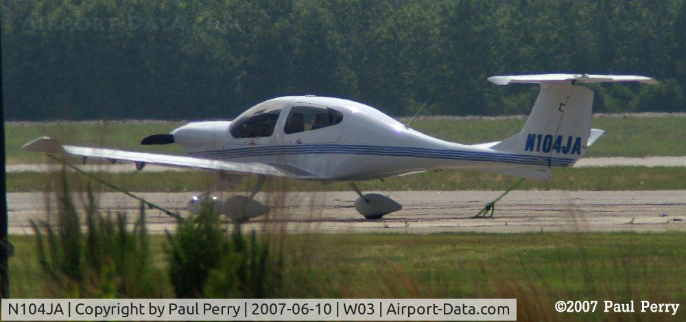 N104JA, 2004 Diamond DA-40 Diamond Star C/N 40.440, Looks like the only one there, but she isn't