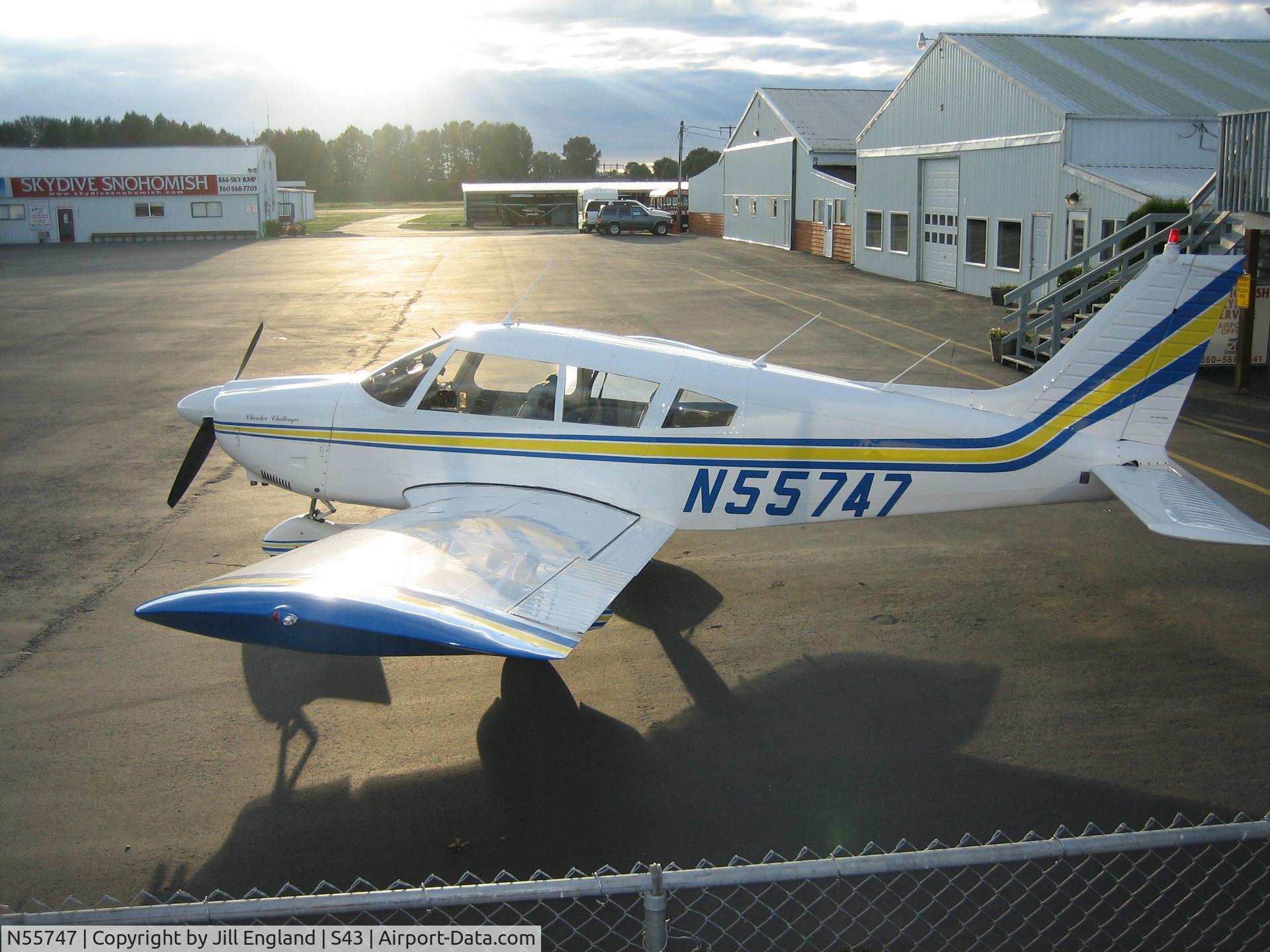 N55747, 1973 Piper PA-28-180 Cherokee C/N 28-7305347, Parked next to the resturant at S43
