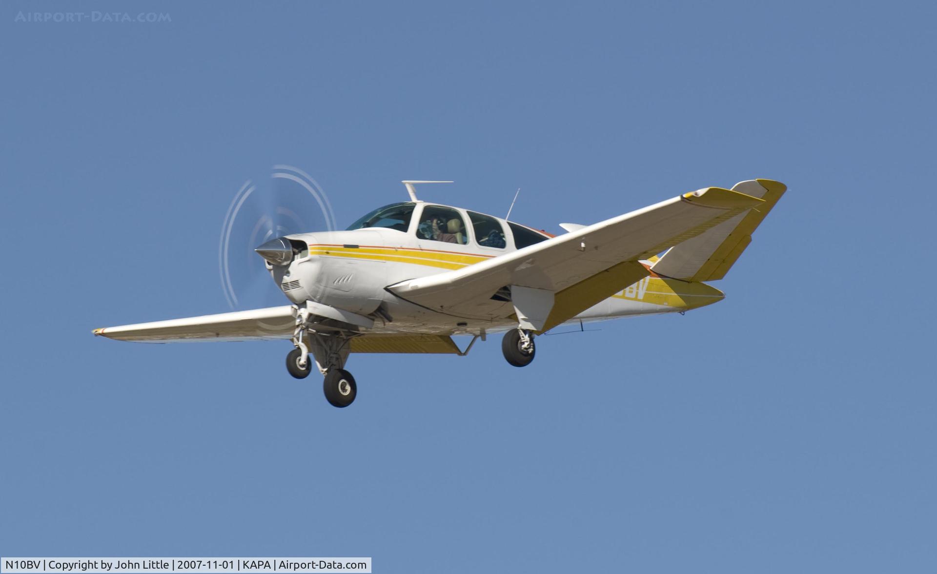 N10BV, 1972 Beech V35B Bonanza C/N D-9345, Approach to 17L