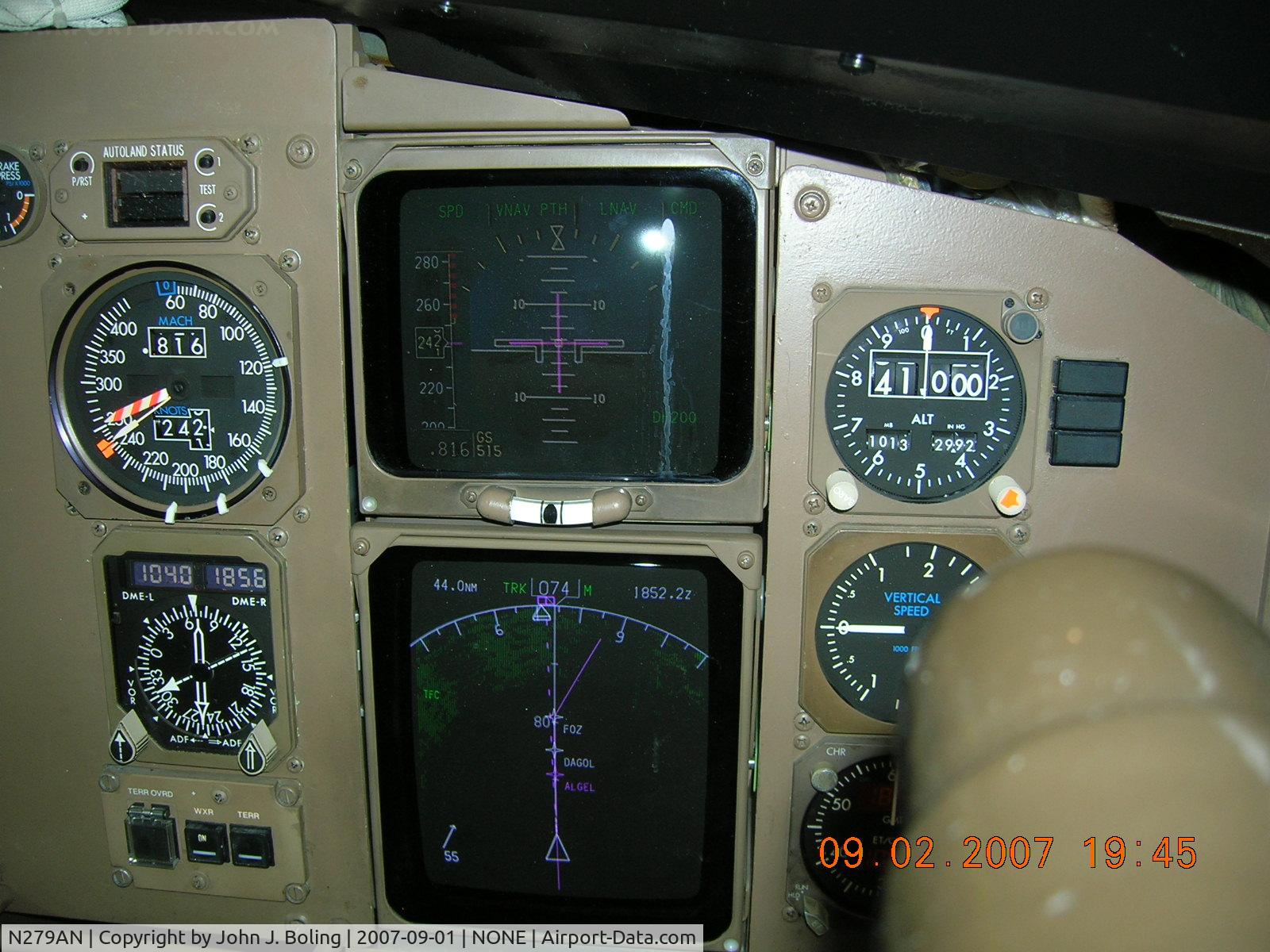 N279AN, 1995 Boeing 767-33A/ER C/N 27909, Cruisin' at FL410 on ferry flight.