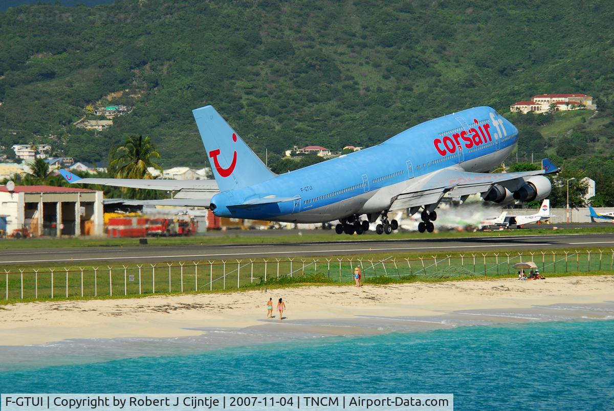 F-GTUI, 1992 Boeing 747-422 C/N 26875, Corsair rotating on her way to Guadeloupe