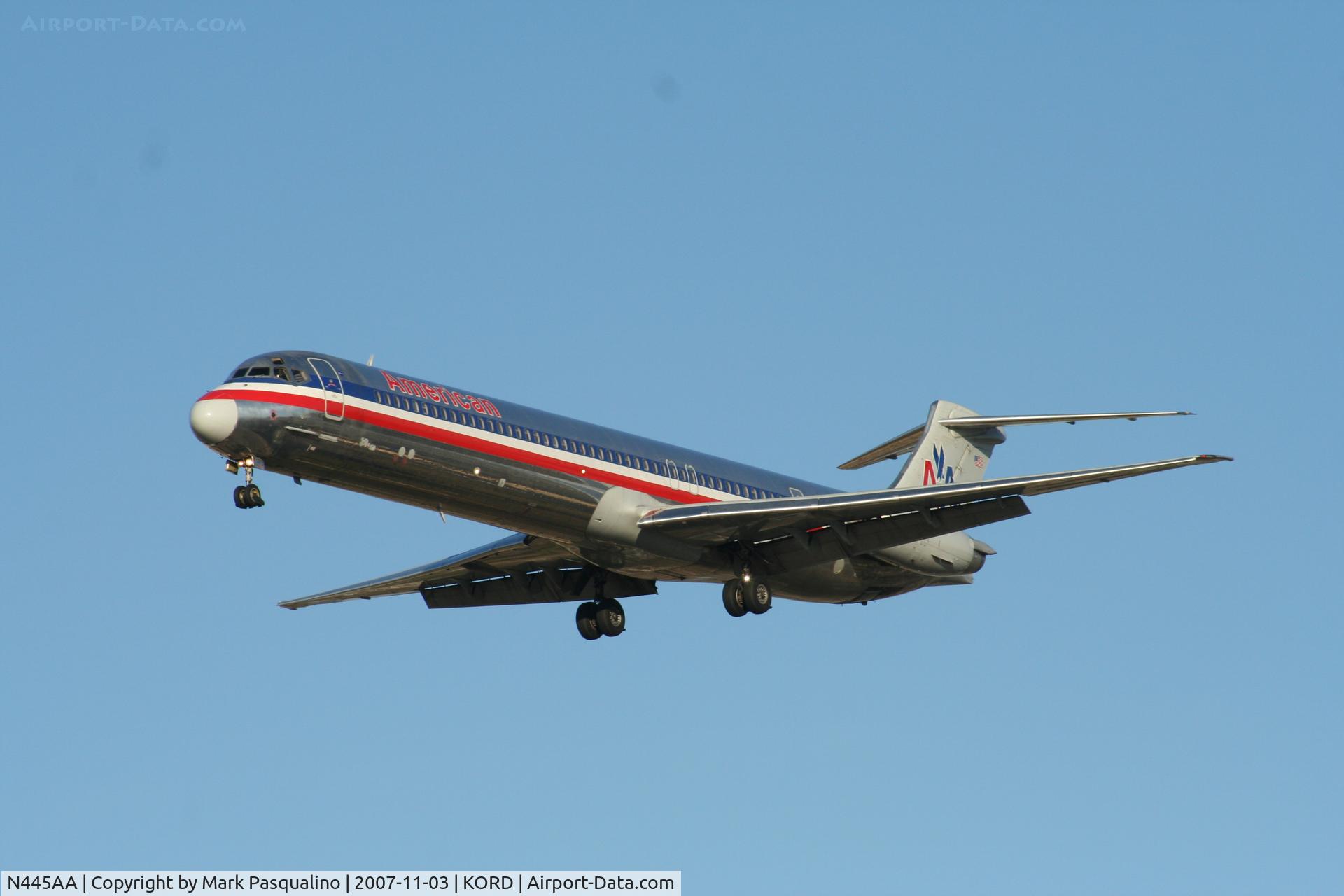 N445AA, 1987 McDonnell Douglas MD-82 (DC-9-82) C/N 49471, MD-82