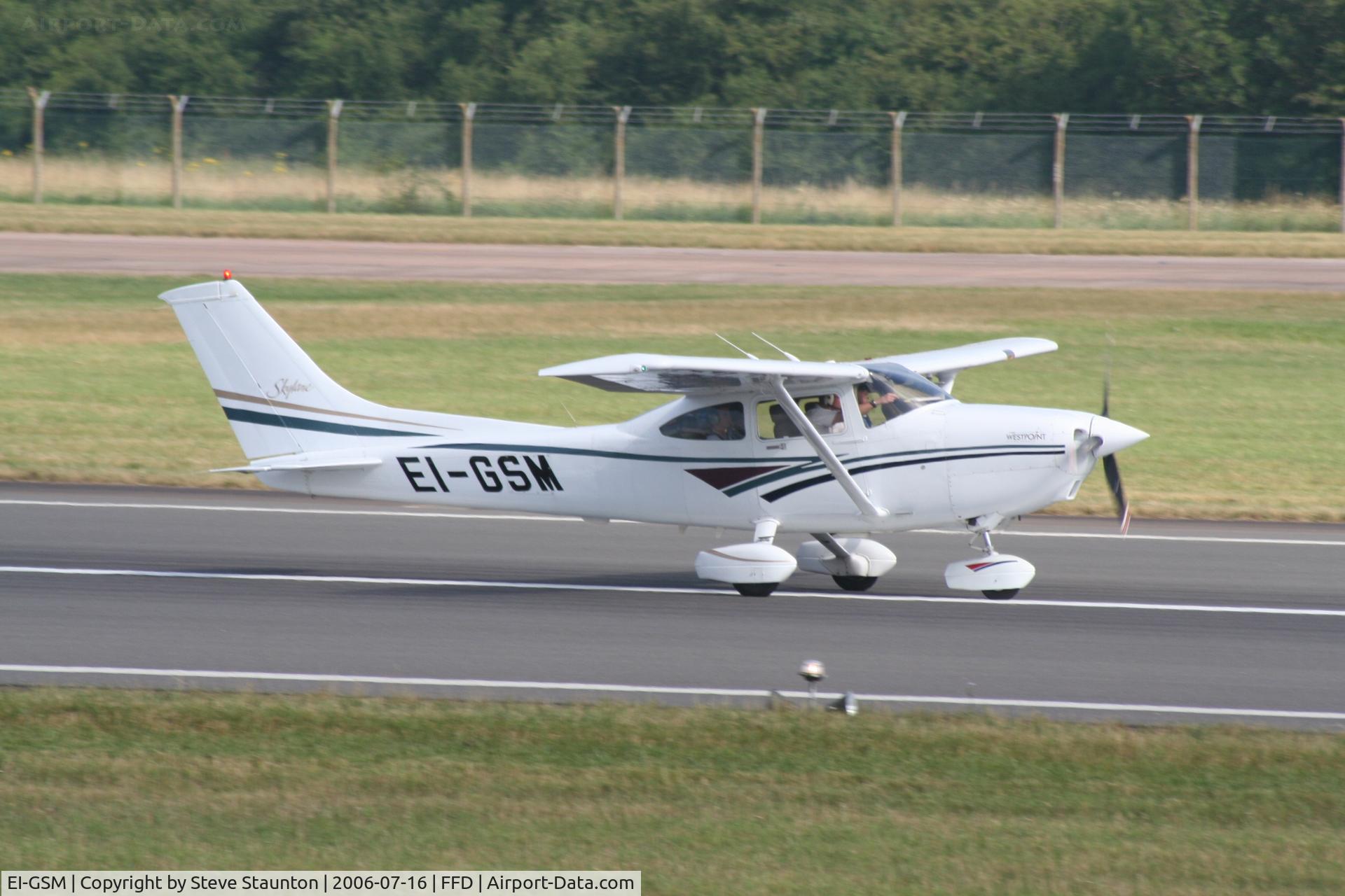 EI-GSM, 1998 Cessna 182S Skylane C/N 18280188, Royal International Air Tattoo 2006