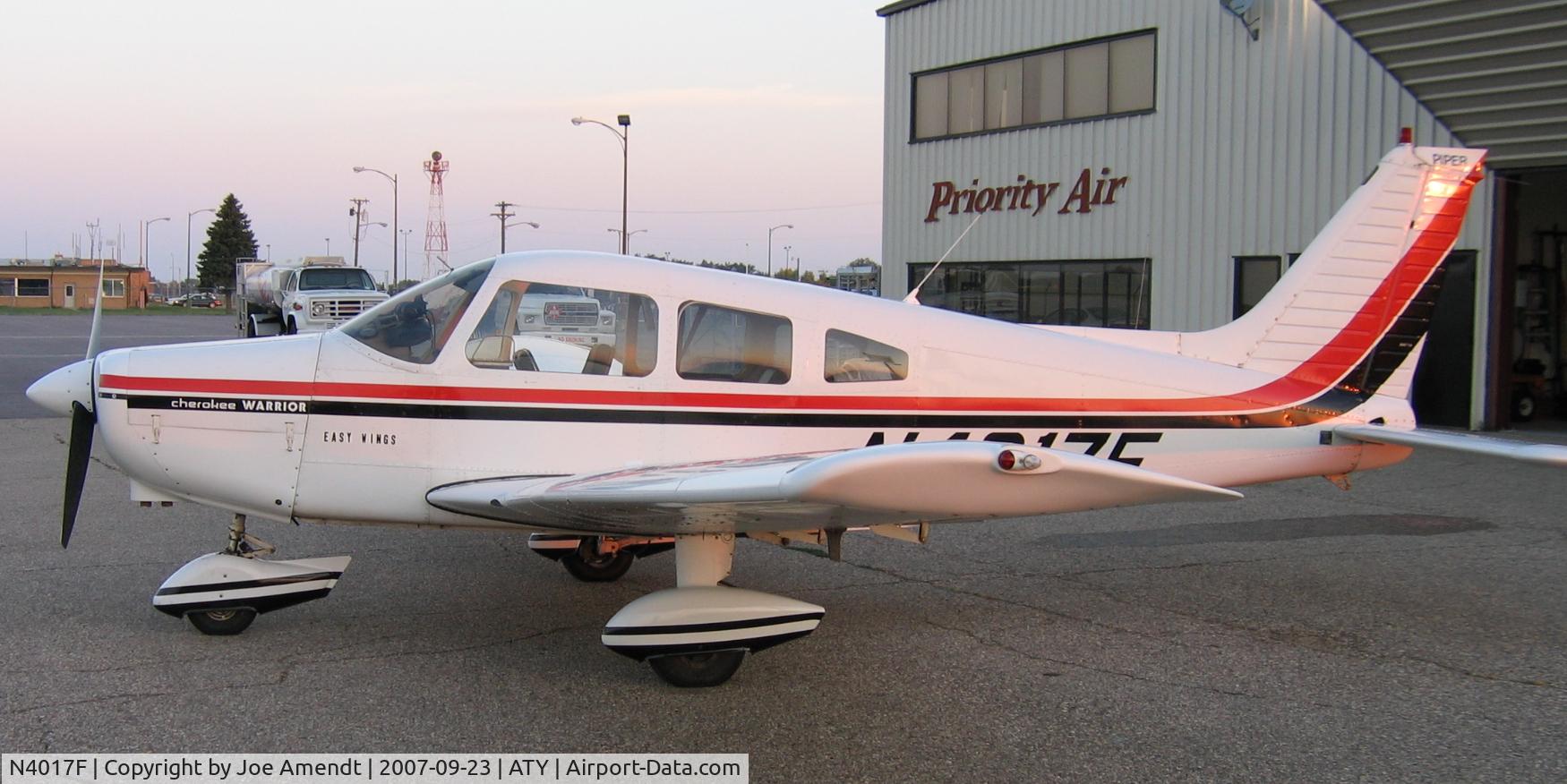 N4017F, 1976 Piper PA-28-151 C/N 287715002, 6AM - ready for a flight to MSP.