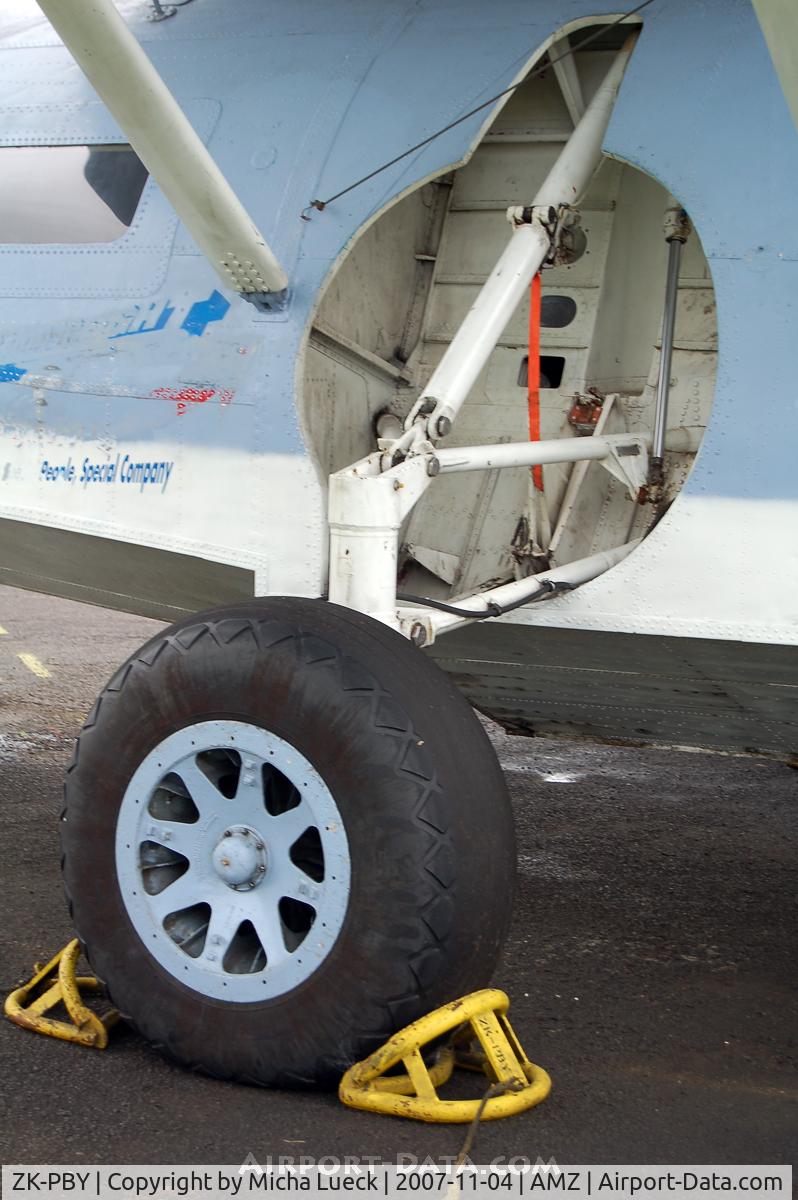 ZK-PBY, Consolidated Vultee PBY-5A Catalina C/N CV-357, Main landing gear