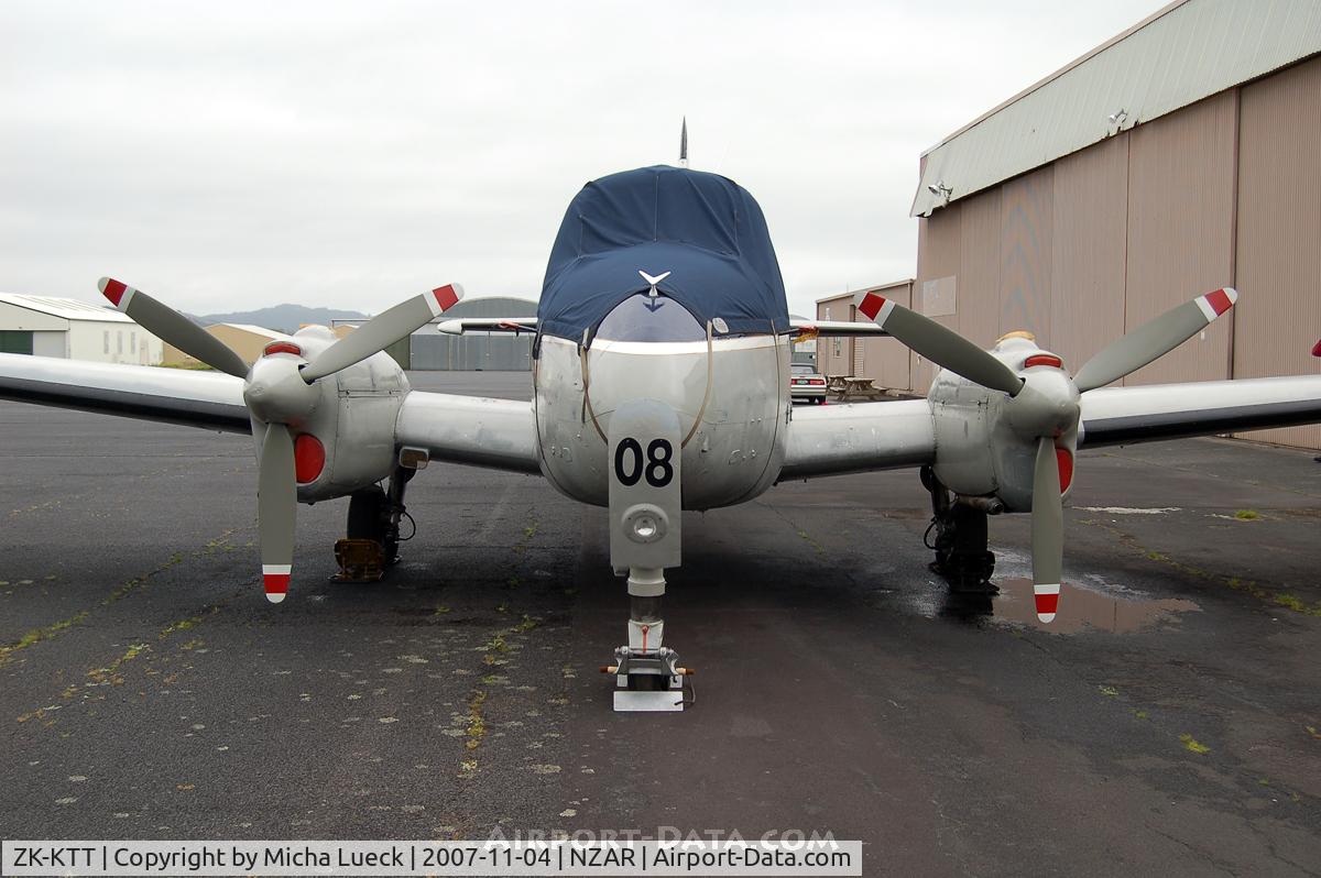 ZK-KTT, 1951 De Havilland DH-104 Dove 1B C/N 04324, Front View