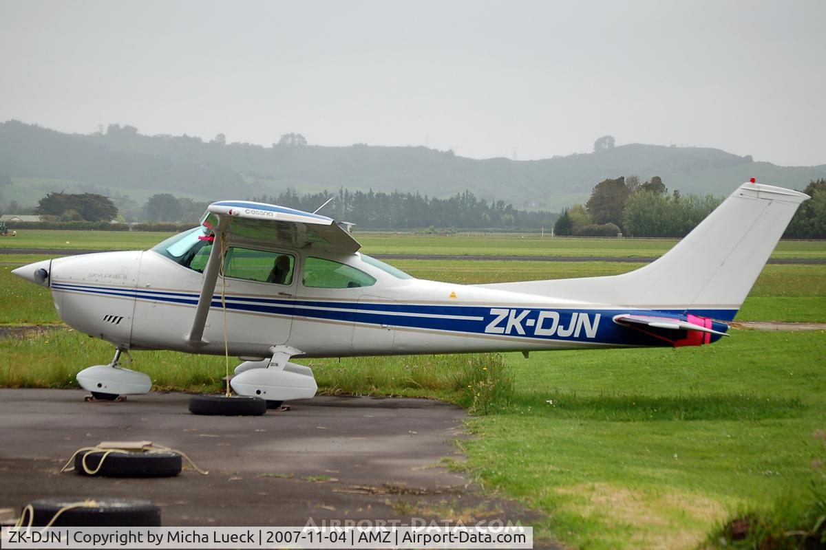 ZK-DJN, Cessna 182P Skylane C/N 18261800, At Ardmore Aerodrome