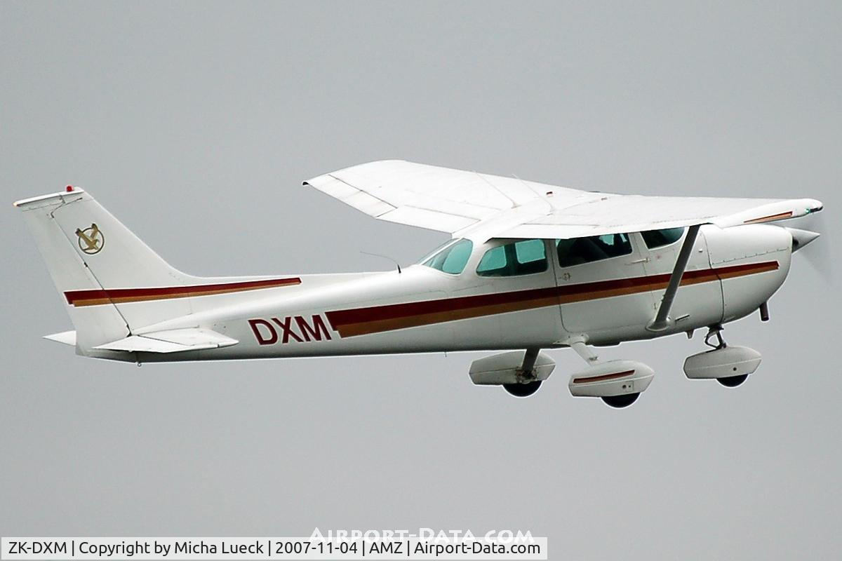 ZK-DXM, Cessna 172M C/N 17263561, Climbing out of Ardmore