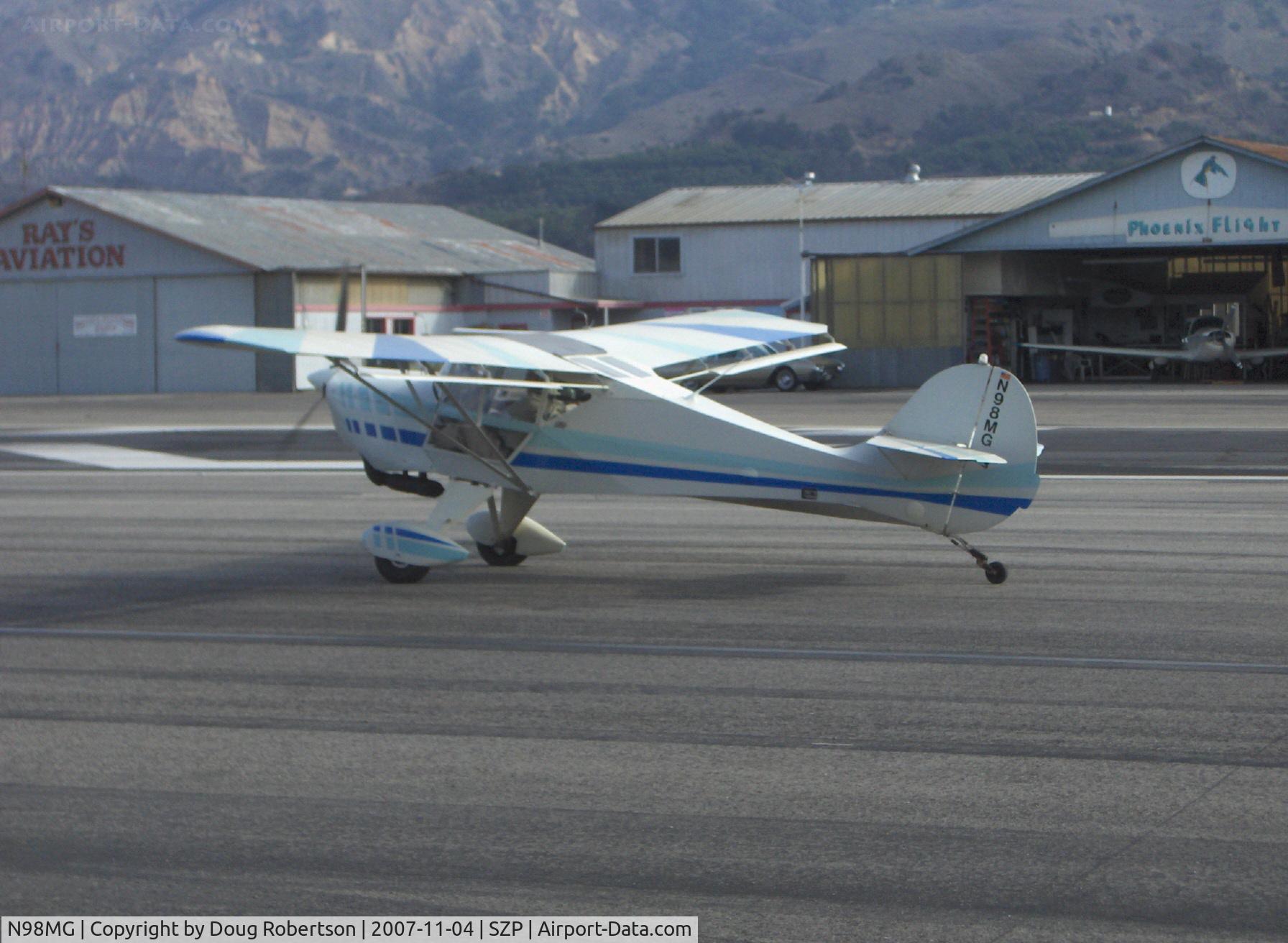 N98MG, 1997 Avid Flyer Mark IV C/N 678, 1997 Gonzalez AVID Mk4, Bombardier Rotax engine, taxi