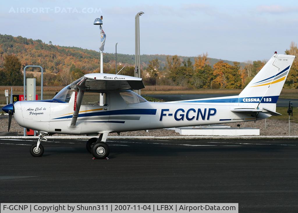 F-GCNP, Reims F152 C/N 1765, Parked at the Airclub